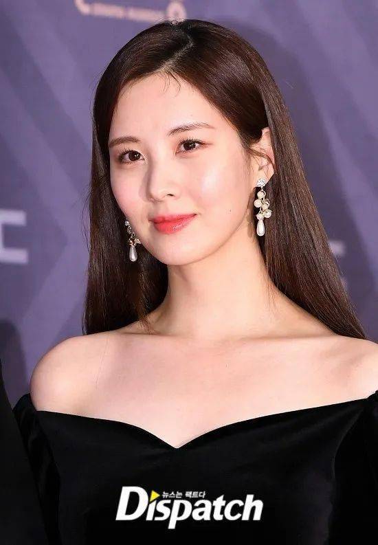 徐賢最新圖片，展現(xiàn)變化、學(xué)習(xí)與自信的力量