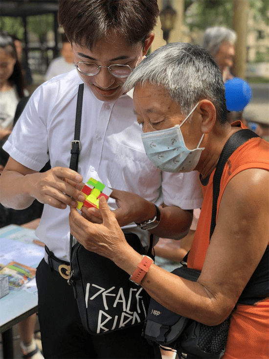 魔方社區(qū)最新動(dòng)態(tài)與全方位指南，玩轉(zhuǎn)魔方，技能提升——針對初學(xué)者與進(jìn)階用戶的建議
