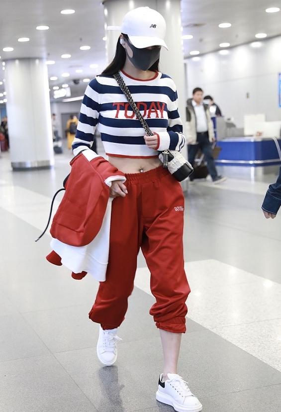 最新穿臍環(huán)時(shí)尚，你的個(gè)性之選！