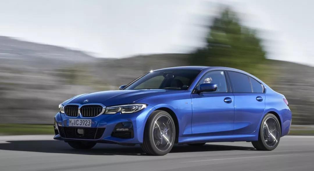 寶馬最新轎跑，購買與使用指南全解析