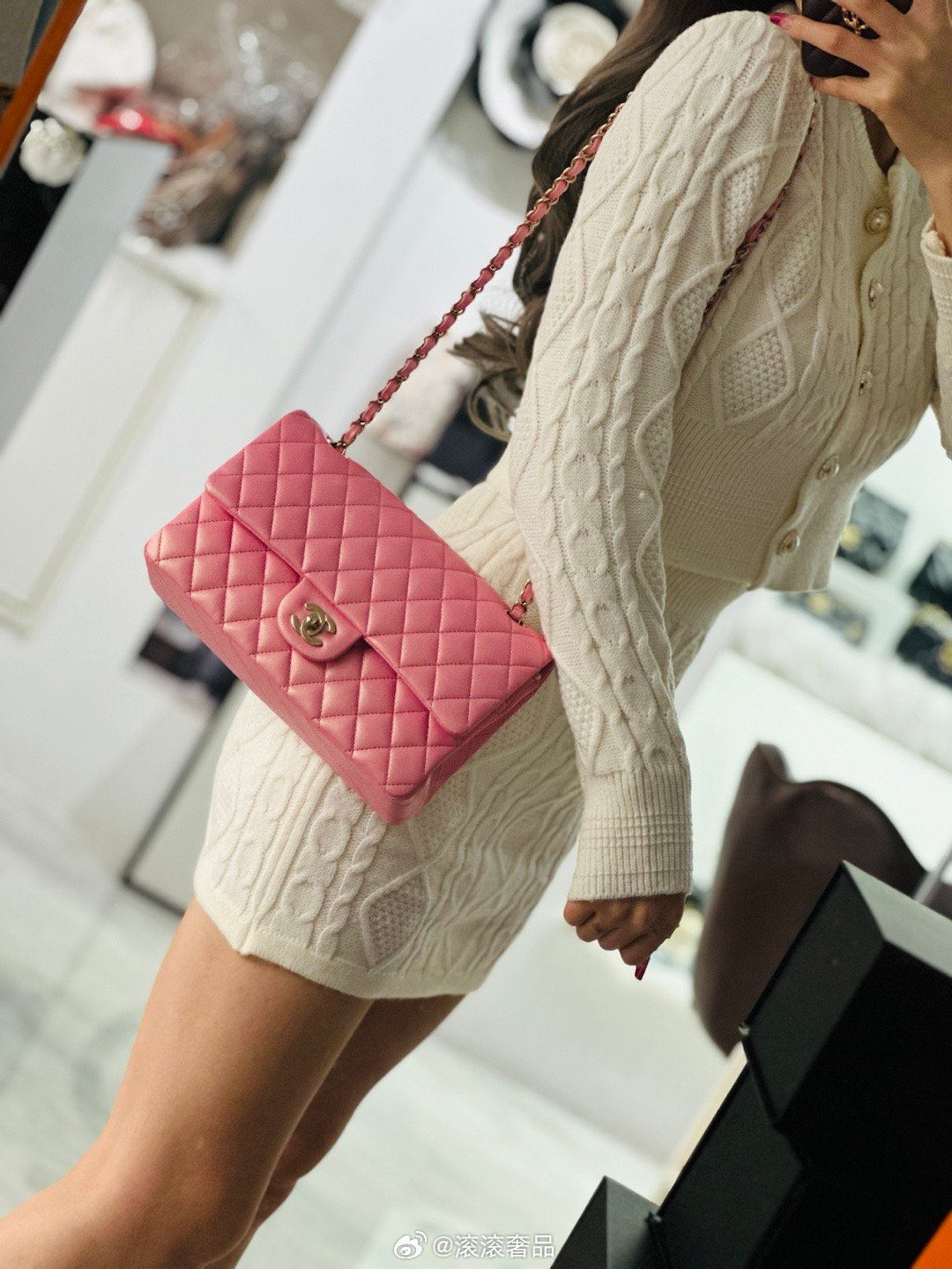 Chanel Santini最新時尚潮流設(shè)計圖探索，最前沿的設(shè)計風(fēng)采