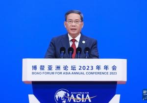 西部機場集團領(lǐng)導引領(lǐng)變革，鑄就自信與成就新篇章