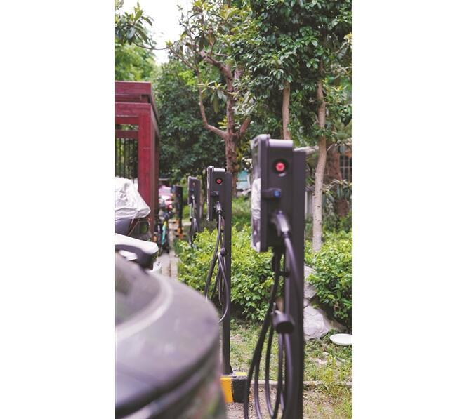 新能源汽車最新動(dòng)態(tài)報(bào)道，掌握最新資訊