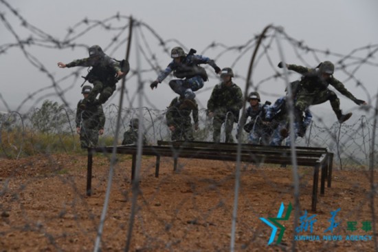 大學最新野戰(zhàn)圖片揭秘，小巷深處的獨特風情魅力展示
