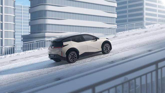 ??重磅來襲！2024最新款小車，時(shí)尚與科技的完美結(jié)合?