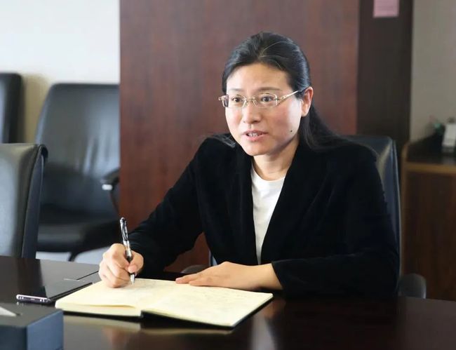 中石油方朝亮，石油傳奇的日常與最新動態(tài)