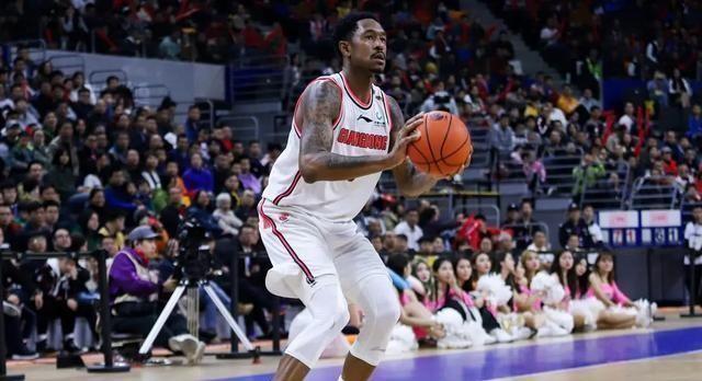 廣東籃球強(qiáng)隊(duì)注入全新力量，揭曉最新外援加盟消息