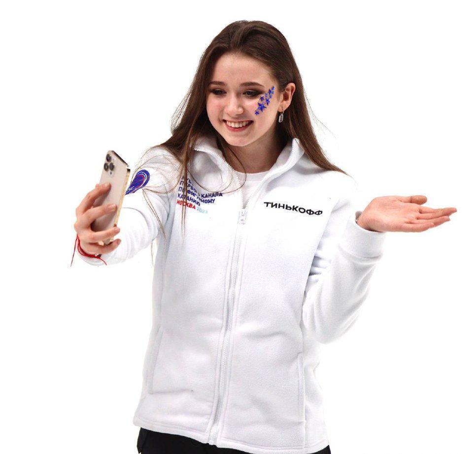 K最新主播帶你領(lǐng)略科技魅力，全新高科技產(chǎn)品震撼亮相！