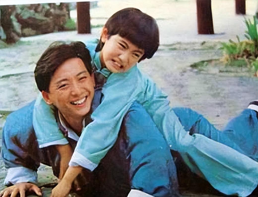 草婚社區(qū)最新,草婚社區(qū)最新，溫馨日常的趣事與情感紐帶