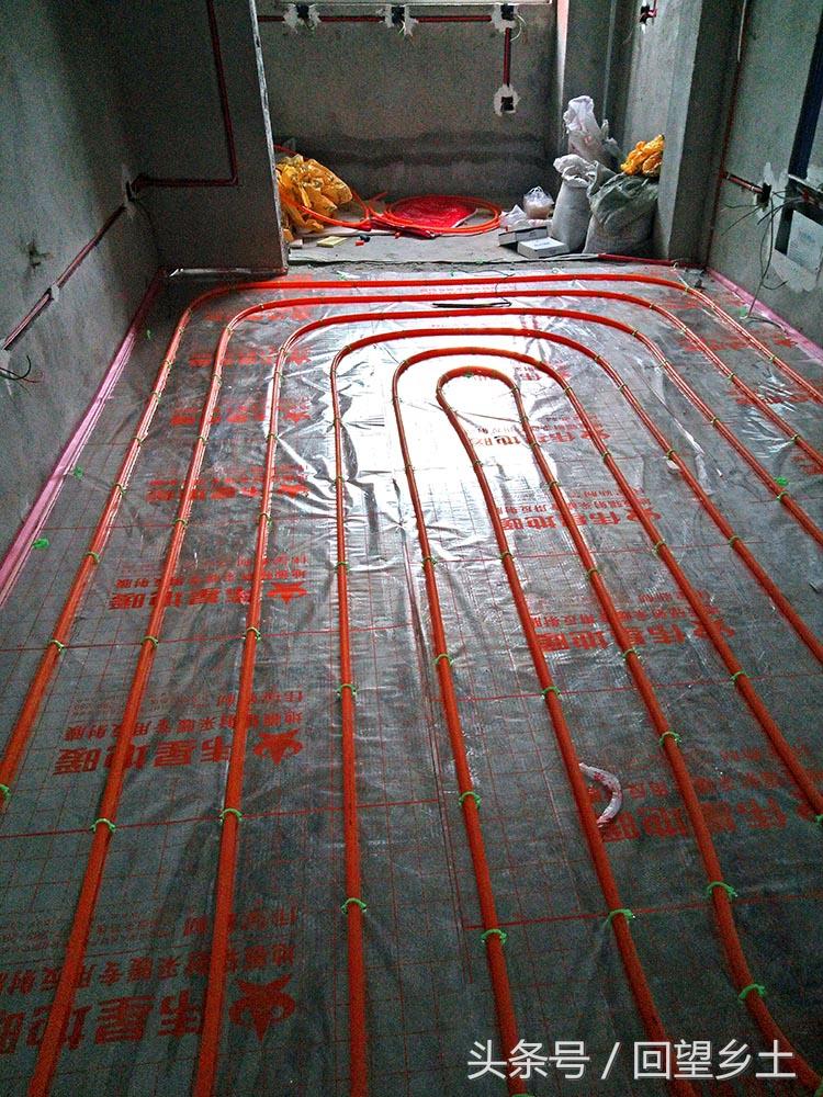 關于地暖安裝價格的觀點探討，全面解析裝地暖的費用與考量因素