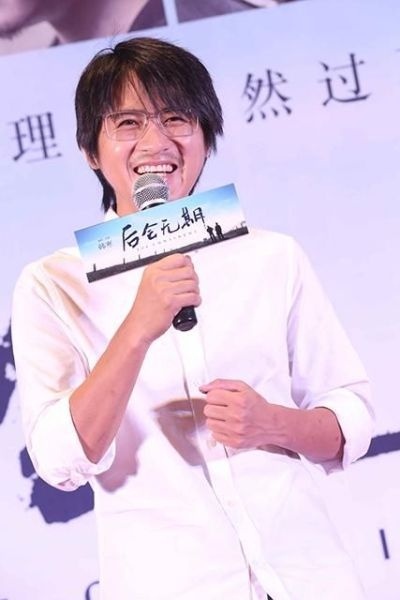 韓寒導(dǎo)演的電影探秘，小巷深處的電影情懷與獨(dú)特小店