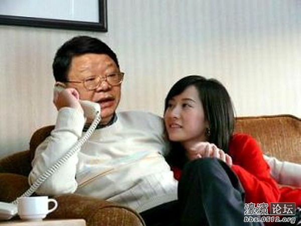 揭秘文強與女明星的隱秘幕后故事，令人震驚！