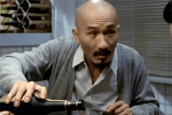 光頭香港演員的表演之路，入門指南與技能提升秘籍