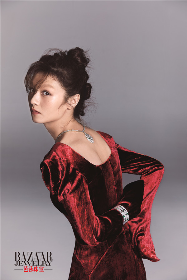 演員春夏照片，光影藝術(shù)中的璀璨人生