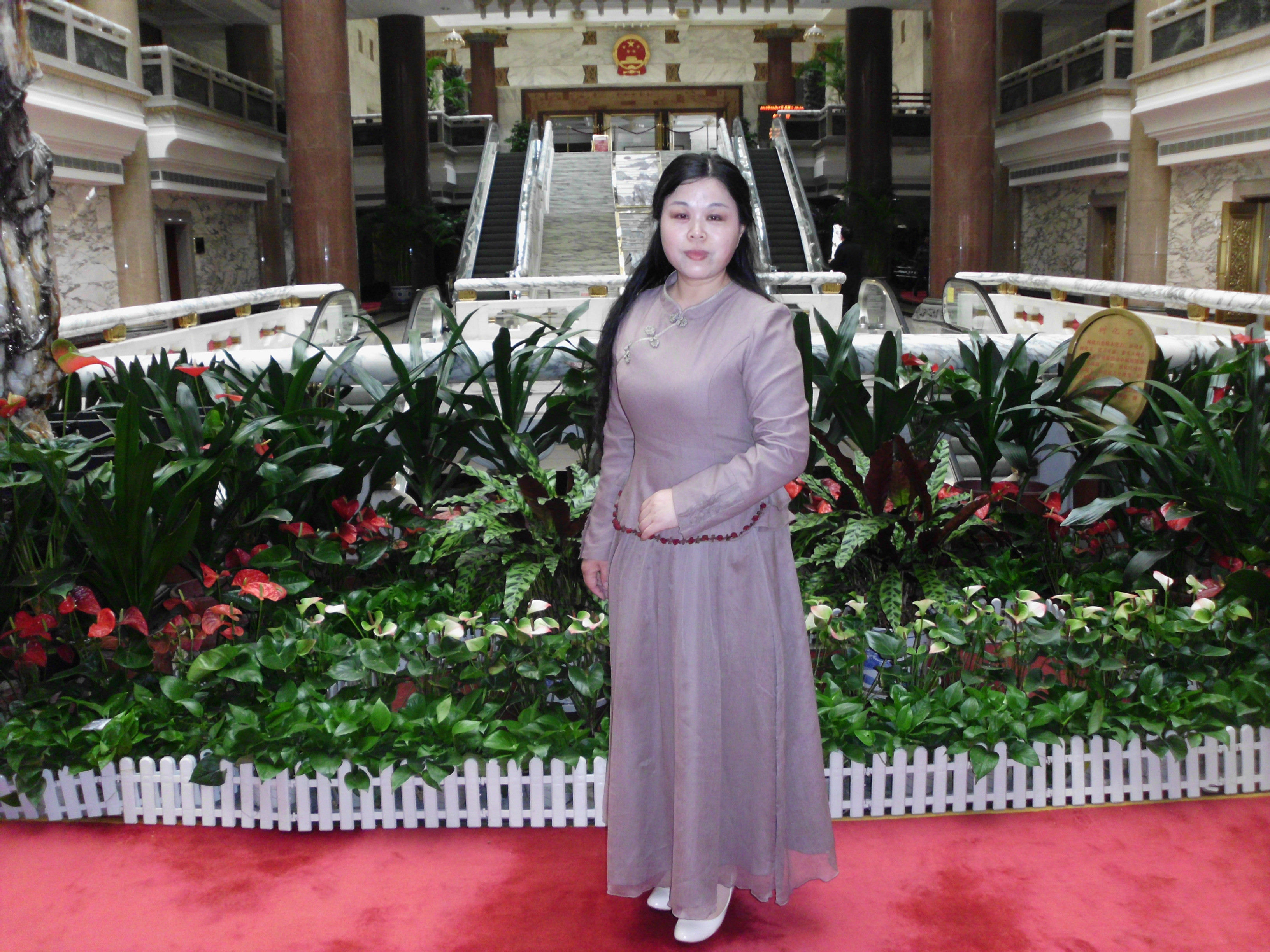 演員沈燕，演藝之路的閃耀與無限可能