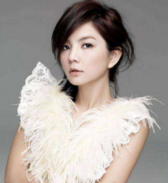 星光下的秘密，明星狐臭揭秘與香氛奇遇探秘