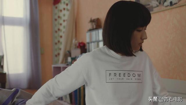 演員何佳，炸裂演技，魅力四射??