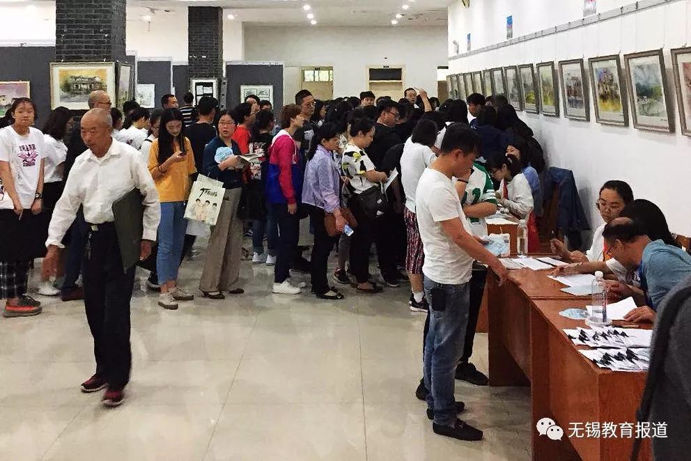 無錫校園開學(xué)動(dòng)態(tài)更新，最新開學(xué)動(dòng)態(tài)報(bào)告