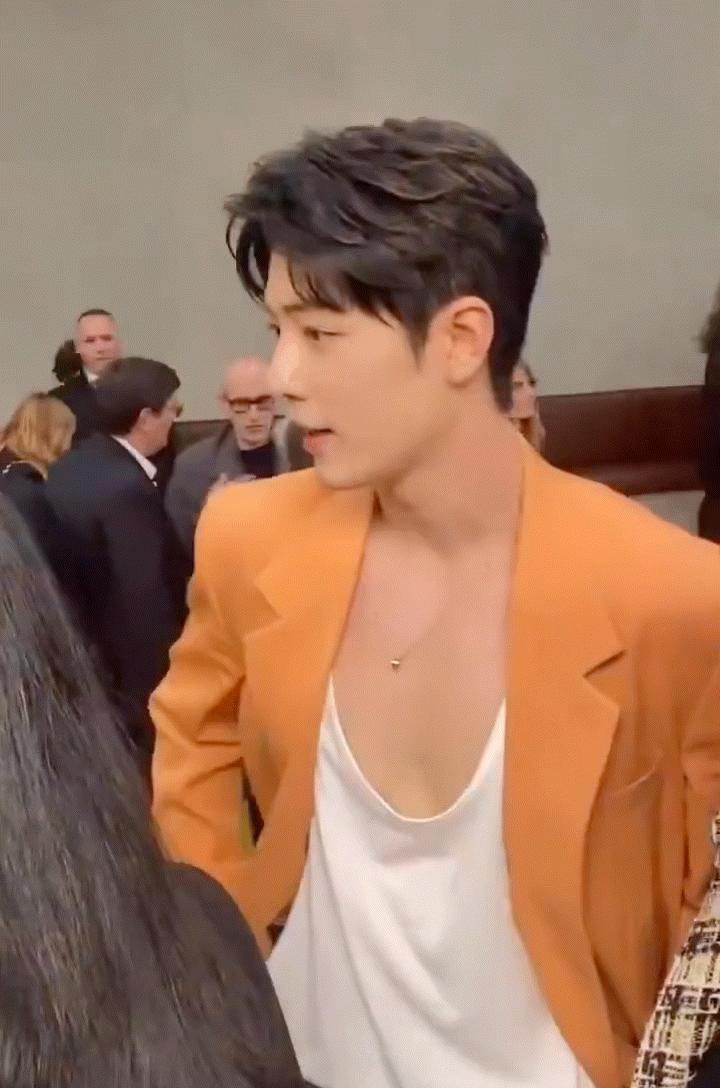 肖戰(zhàn)最新動態(tài)揭秘，獲取肖戰(zhàn)最新資訊的全方位指南