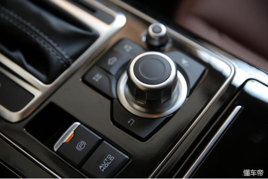 FCW資訊更新，家庭歡聚的日常趣事回顧