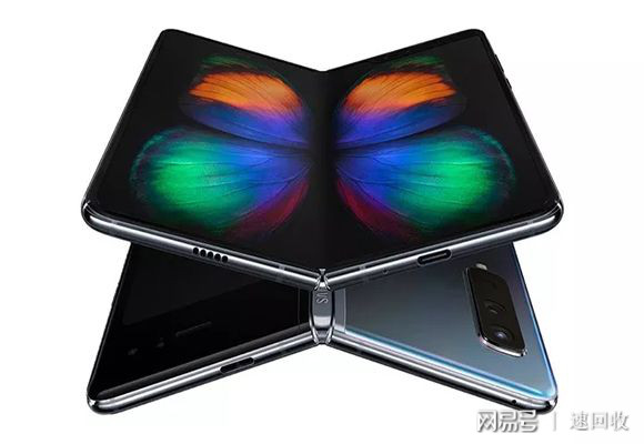 折疊手機全面指南，上市時間及最新動態(tài)揭秘