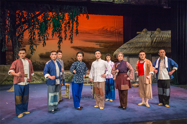 沙家浜電視劇演員表，小巷特色與明星魅力的碰撞