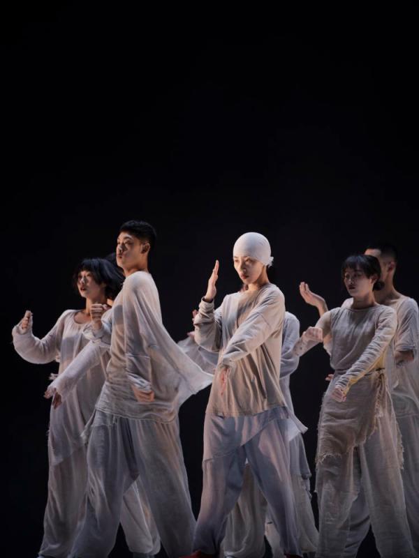 外國女明星名字大全，自然美景鼓舞之旅的明星閃耀之路