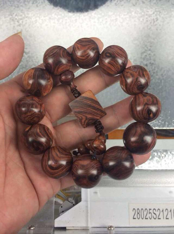 海南黃花梨當前價格全面指南，最新行情解析與深度解讀
