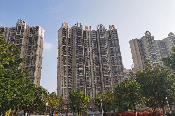 南沙保利城房?jī)r(jià)動(dòng)態(tài)，時(shí)代印記下的走勢(shì)與最新報(bào)價(jià)