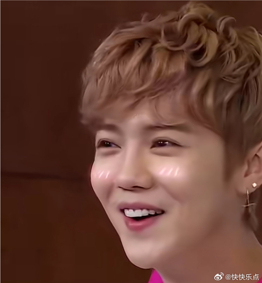 鹿晗最新消息動態(tài)，城市音符與友情旋律的碰撞