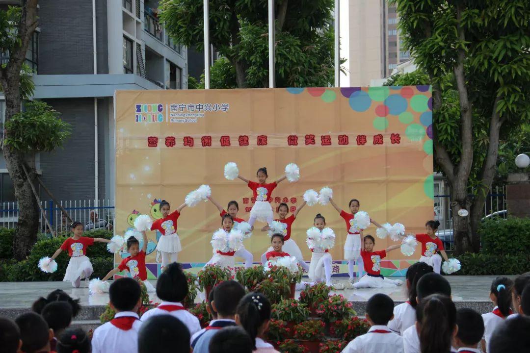 廣西南寧最新招聘信息匯總，啟程職場，自信閃耀在變化與學(xué)習(xí)的浪潮中