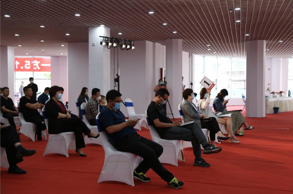 衡水拍賣最新動態(tài)，科技盛宴重塑未來生活體驗