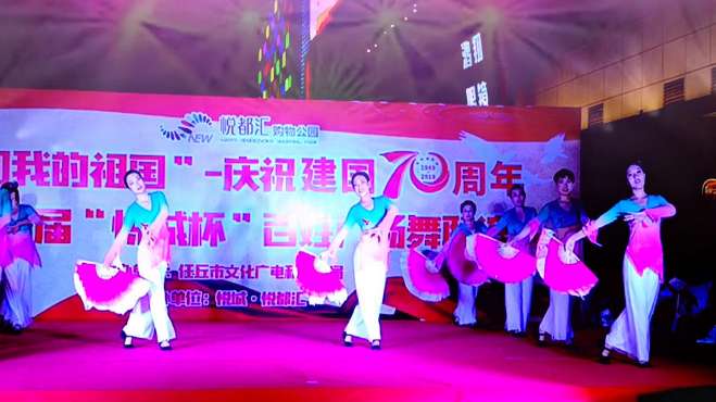 技藝與表現(xiàn)的完美融合，最新扇子舞比賽一等獎榮耀揭曉！