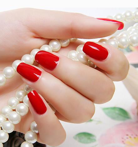 最新流行指甲圖片，與自然美景的邂逅，探尋內(nèi)心寧?kù)o的美甲藝術(shù)